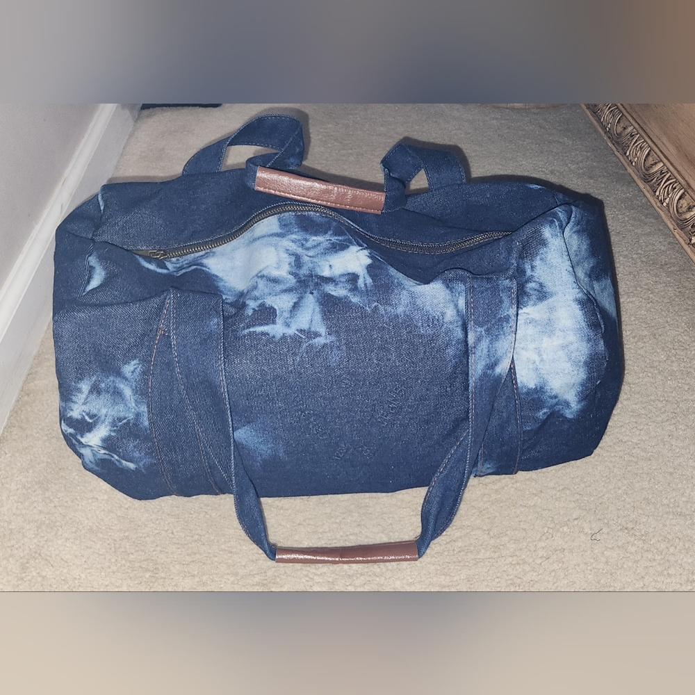 VINTAGE GUESS JEAN MANUFACTURER TIE DYE REVERSE WEAVE DUFFLE BAG 17" WIDE